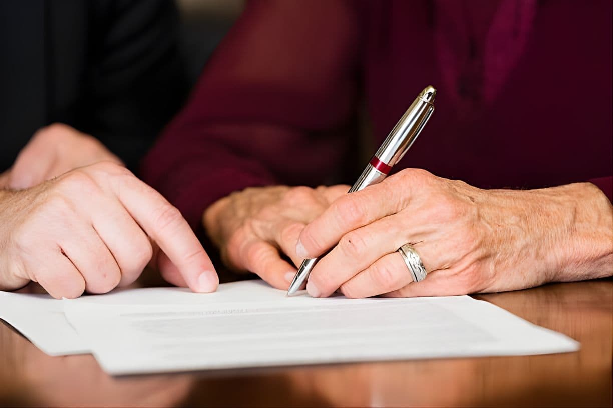 Decesso di una persona cara senza testamento: cosa succede?